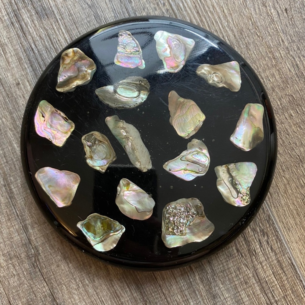 Unique Designs Abalone Shell Resin Trivet Hot Plate Black Round Vintage USA Made